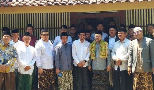 Sejumlah kiai menggelar Musyawarah Besar (Mubes) Alim Ulama, di Bangkalan, Madura, Jawa Timur, pada Minggu (18/8). FOTO | Dok. Istimewa