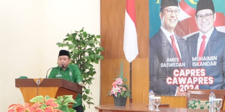 Ketua DPW PKB DKI Jakarta, H. Hasbiallah Ilyas, Menyebut PKB menjadi solusi bagi paslon AMIN bisa nyapres di 2024. FOTO | Dok. PKBTalk24