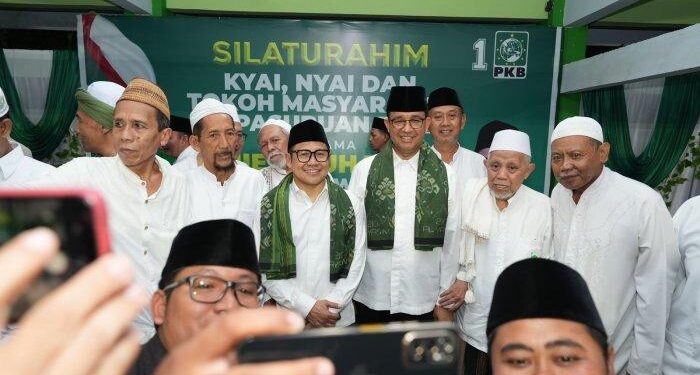 Safari di Jatim, Pasangan AMIN Temui Puluhan Kiai dan Nyai NU se-Jatim