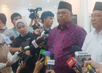 Lukman Edy memberikan keterangan pers usai memenuhi panggilan PBNU, Rabu,(31/7/2024).FOTO | Dok. Merdeka.com