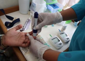 Menteri Kesehatan Wajibkan puskesmas layani cek kesehatan gratis kepada warga, yang menolak akan dikejar.